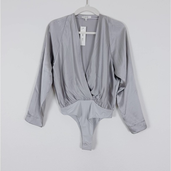 NWT The Sei Platinum Raglan-Sleeve Silk Wrap Bodysuit Size 0 - Picture 4 of 9